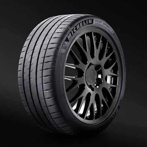 Letná pneumatika MICHELIN 285/30R20 99Y PILOT SPORT 4 S XL*