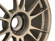 Alu disk OZ I-Tech ULTRALEGGERA HLT CL 9x19, 15x130, 84, ET47 WHITE (8)