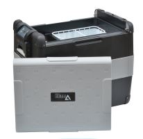 Přenosná kompresorová autochladnička Vitrifrigo VF55P 12/24V 110/230V 55 litrů (7)