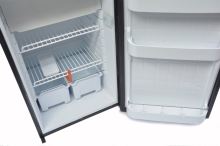 Vestavná kompresorová autochladnička Vitrifrigo C95LA 95l 12/24/230V,95 litrů, eutektická deska,externí chladící jednotka (3)