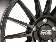 Alu disk OZ SPORT SUPERTURISMO LM 8.5x19, 5x112, 75, ET38 MATT BLACK SILVER LETTERING (6)
